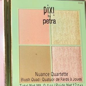 Pixi By Petra Blush Quad